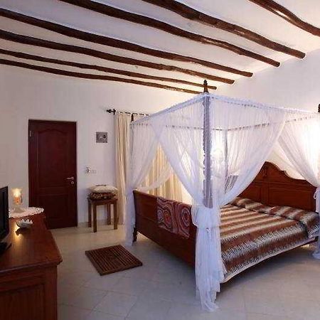 Ora Resort Twiga Beach Watamu Exterior foto
